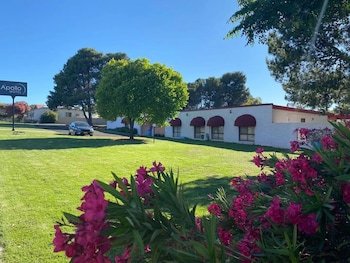 Apollo Motel