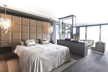 Van der Valk Hotel Breda Princeville