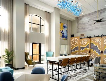 Hampton Inn and Suites Dallas-DFW Airport West-Hurst
