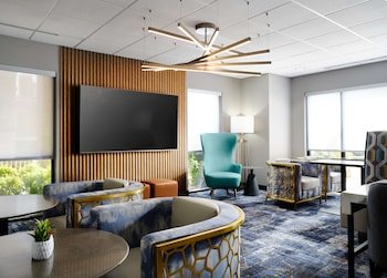 Hampton Inn and Suites Dallas-DFW Airport West-Hurst