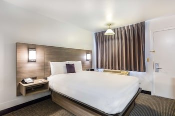 Knights Inn And Suites Yuma