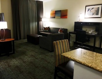 Staybridge Suites Irvine East / Lake Forest