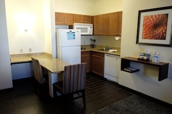 Staybridge Suites Irvine East / Lake Forest