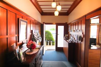 Broadway Lodge Motel