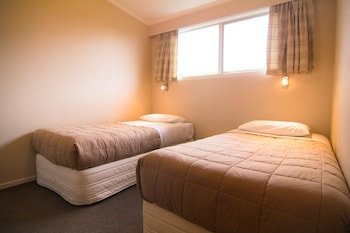 Broadway Lodge Motel