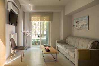 12 Keys Apartments