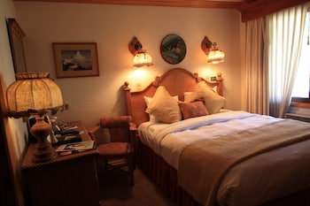 The Alpenhof Lodge