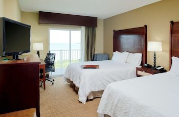 Hampton Inn & Suites Ocean City / Bayfront-Convention Center
