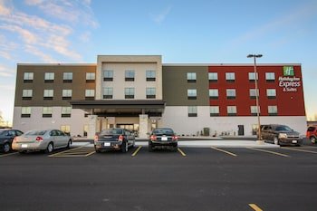 Holiday Inn Express & Suites Kirksville University Area