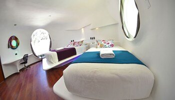 Wifala Harmony Hotel
