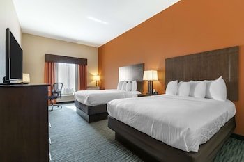 Best Western Plus Longhorn Inn & Suites