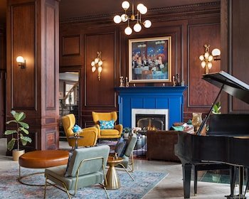 The Landmark Inn