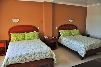Gran Hotel de Lago - El Coca
