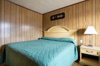 Hotel Holly Springs MS by OYO Rooms