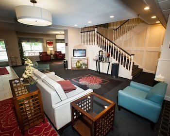 Northfield Inn, Suites & Conference Center