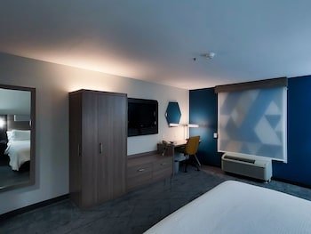 Holiday Inn Express Hotel & Suites Enid - Hwy 412