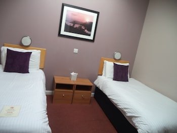 Kintore Arms Hotel