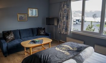 Leikanger Fjord Hotel