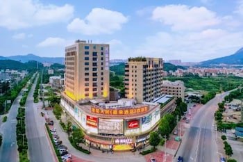 Longhai Jiarong Hotel