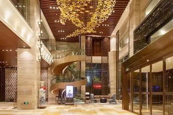 Longhai Jiarong Hotel