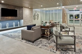 Fairfield Inn & Suites Birmingham Colonnade Grandview