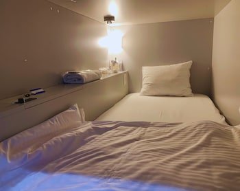 Beagle Tokyo Hostel And Apartments