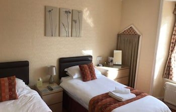 The Mounts Bay Inn