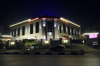 De Santos Hotel Awka