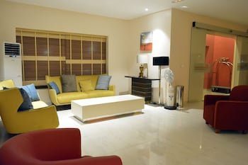 De Santos Hotel Awka