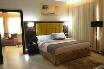 De Santos Hotel Awka