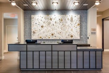 Cambria Hotel New Haven University Area