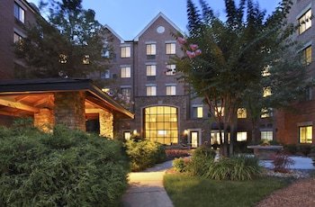 Staybridge Suites McLean-Tysons Corner