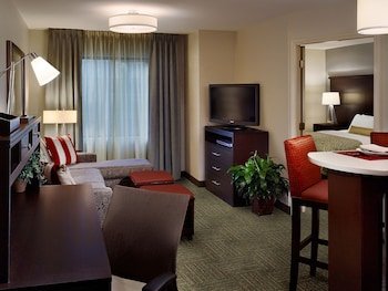 Staybridge Suites McLean-Tysons Corner