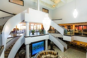 Regalia Hotel & Conference Center
