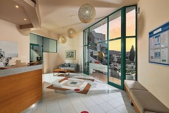 Bella Vista