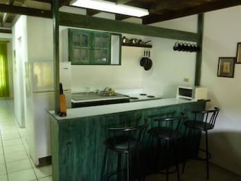 Summerland Suites
