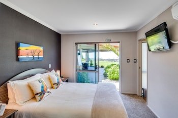Napier B & B