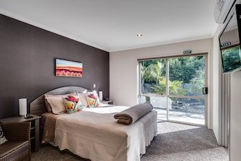 Napier B & B
