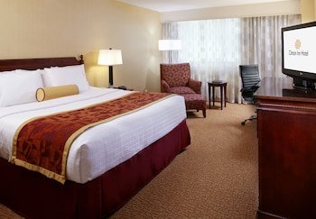 Clinton Inn Hotel & Event Center
