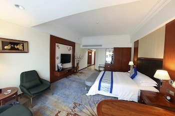 Gladden Hotel