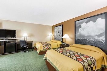 Super 8 by Wyndham Jefferson