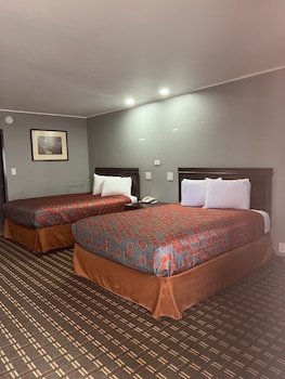 Palace Motel