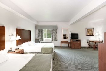 Days Inn by Wyndham Carroll