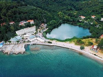 Barbara Piran Beach Hotel & Spa