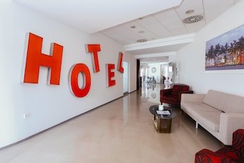 Barbara Piran Beach Hotel & Spa