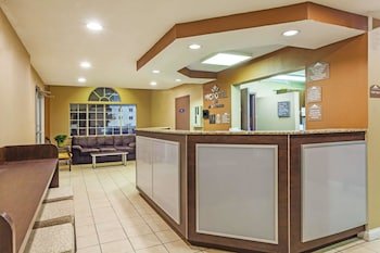 Microtel Inn & Suites by Wyndham Lexington