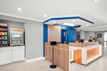 Microtel Inn & Suites by Wyndham Lexington