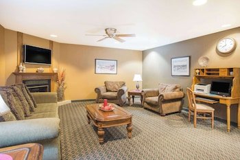 Ramada by Wyndham Spirit Lake/Okoboji