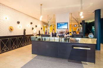 Gatsby Hotel & Restaurant