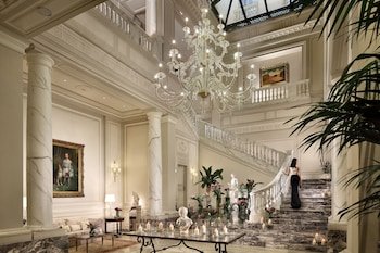 Palazzo Parigi Hotel Grand Spa